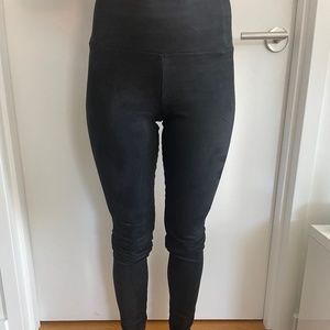 Suede Black Leggings